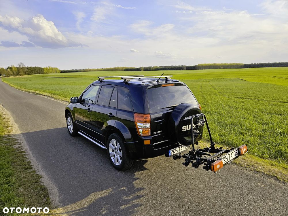 Suzuki Grand Vitara 3.2 V6 Elegance - 2