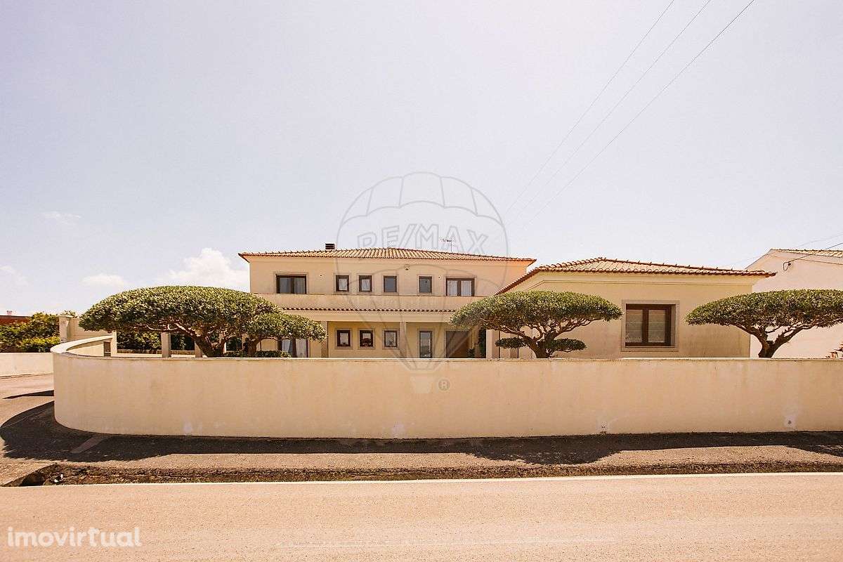 Moradia T5 para venda - Grande imagem: 2/50