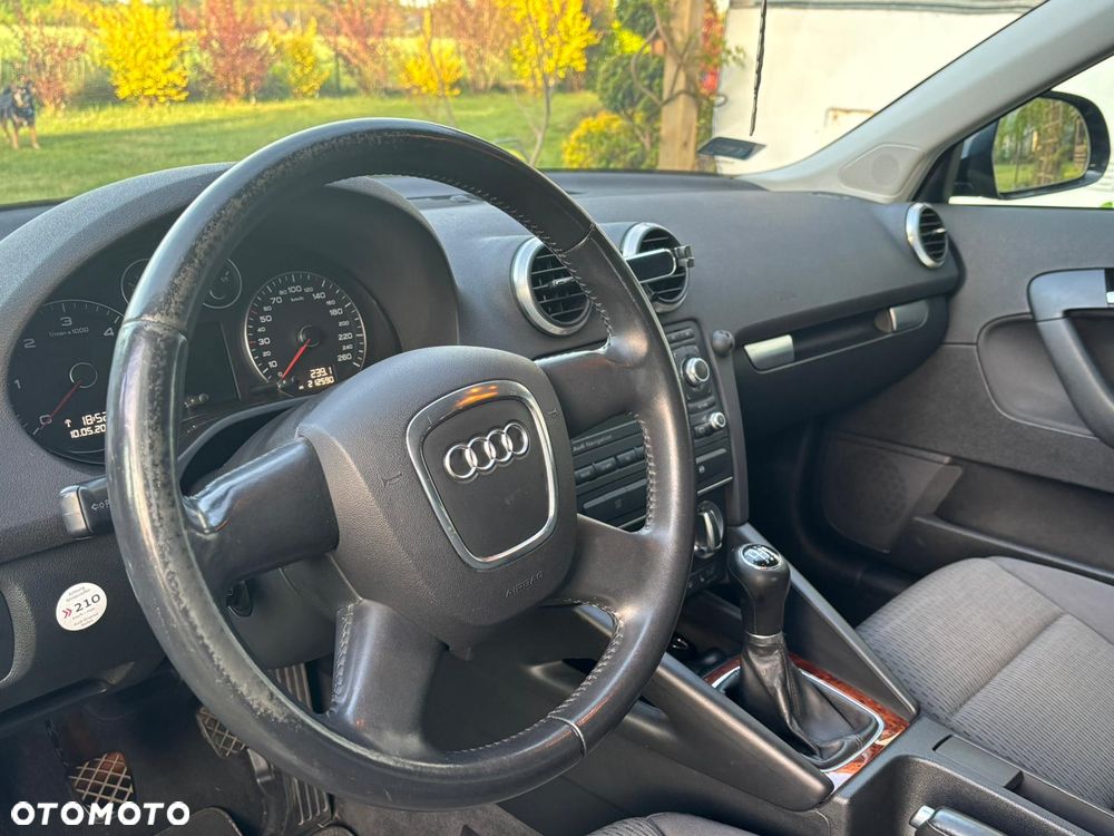 Audi A3 Sportback 2.0 TDI DPF Ambition - 5