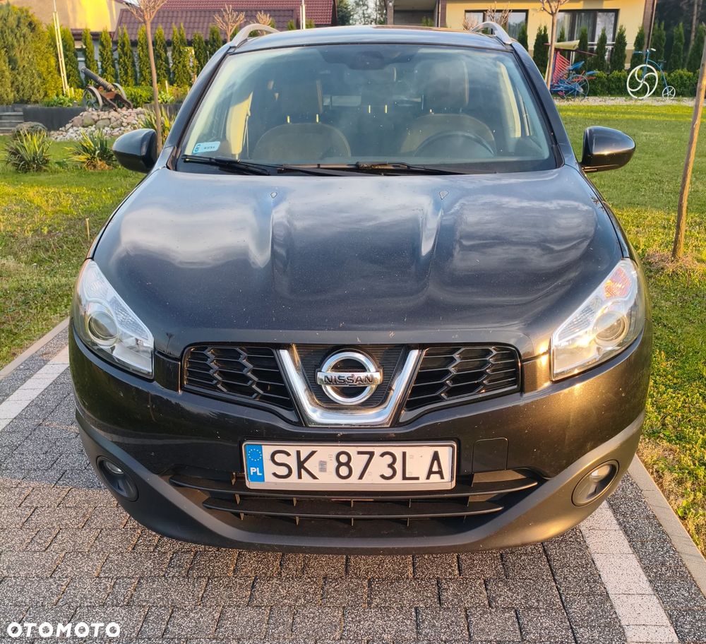 Nissan Qashqai - 2