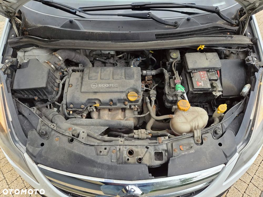 Opel Corsa 1.2 16V Enjoy - 29