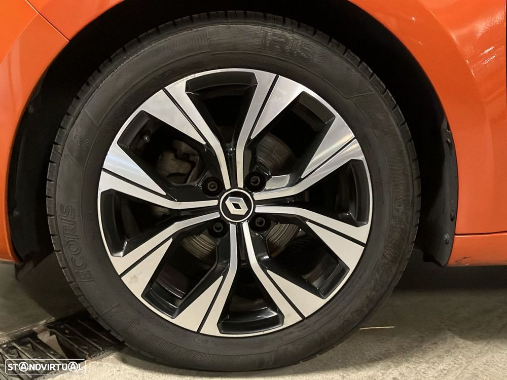 Renault Clio 1.0 TCe Techno - 9