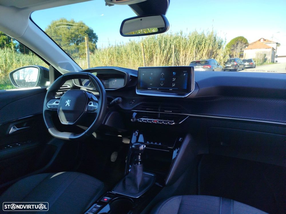 Peugeot 208 1.2 PureTech Allure Pack - 33