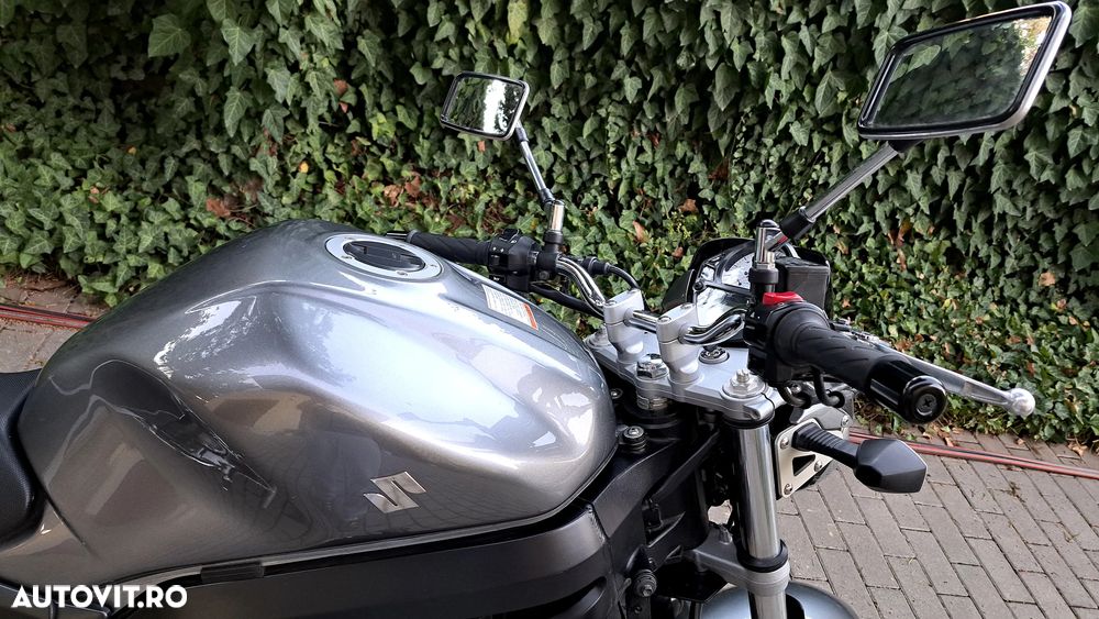 Suzuki SV650 - 6
