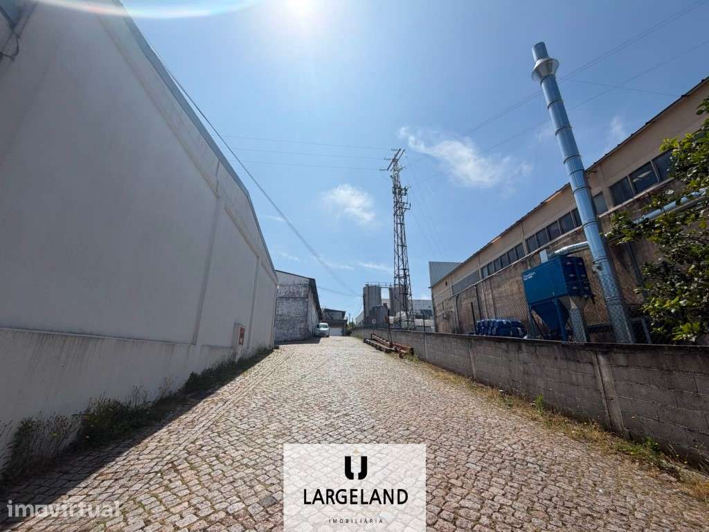 Parque Residencial e Industrial com Elevado Potencial de Valorizaçã... - Grande imagem: 2/22