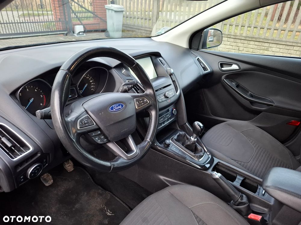 Ford Focus 1.5 EcoBlue STart-Stopp-System TITANIUM - 14