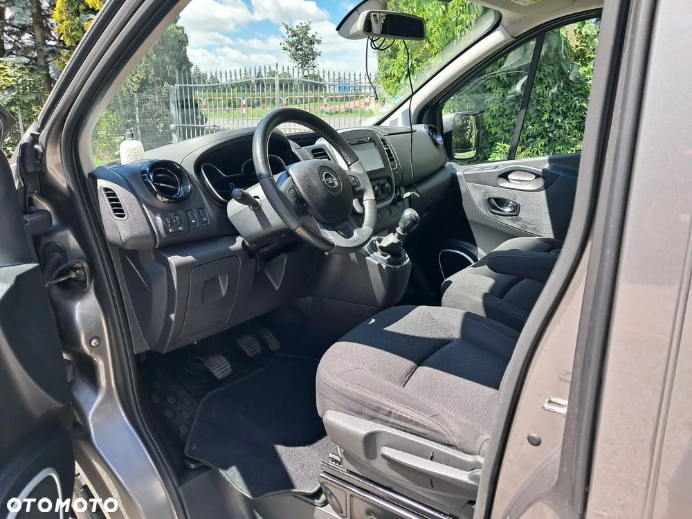 Opel Vivaro L2H1 2,9t Sport - 15