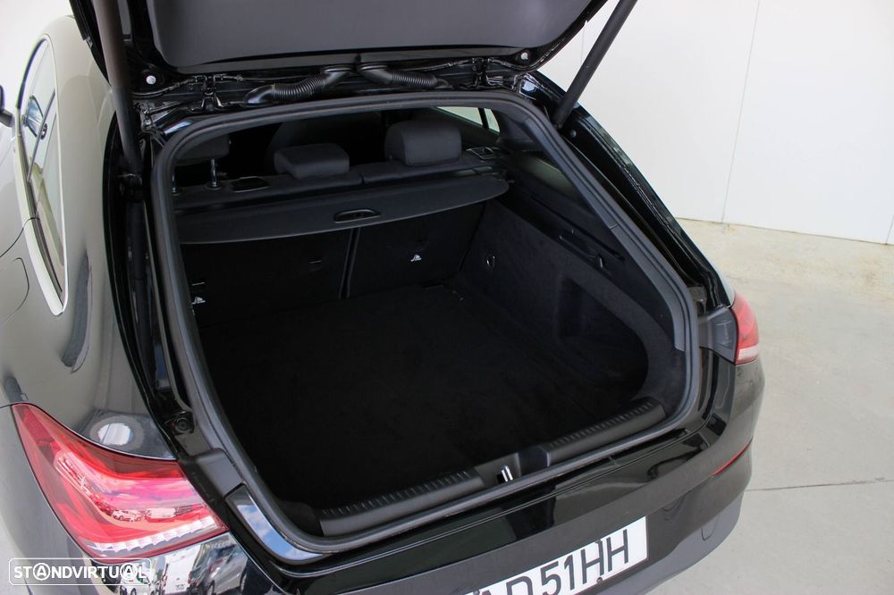Mercedes-Benz CLA 180 d Shooting Brake Business Solutions Aut. - 9