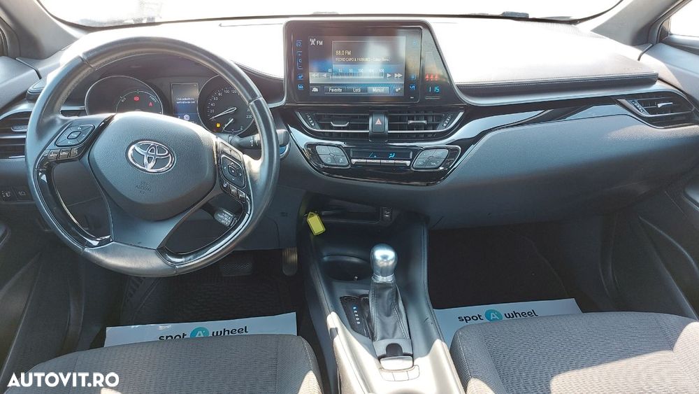 Toyota C-HR 1.8 HSD 122 CP 4x2 CVT Core - 13