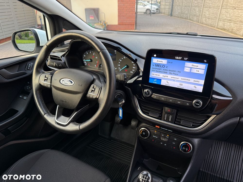 Ford Fiesta 1.1 Titanium - 20