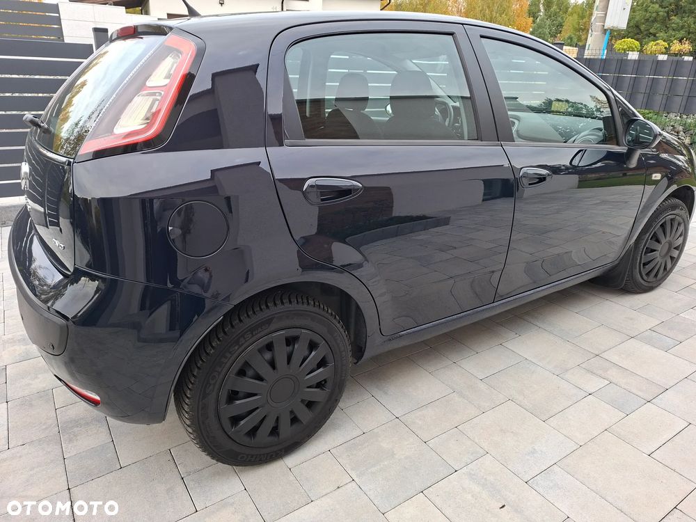 Fiat Punto Evo 1.4 8V Estiva Blue&Me - 8
