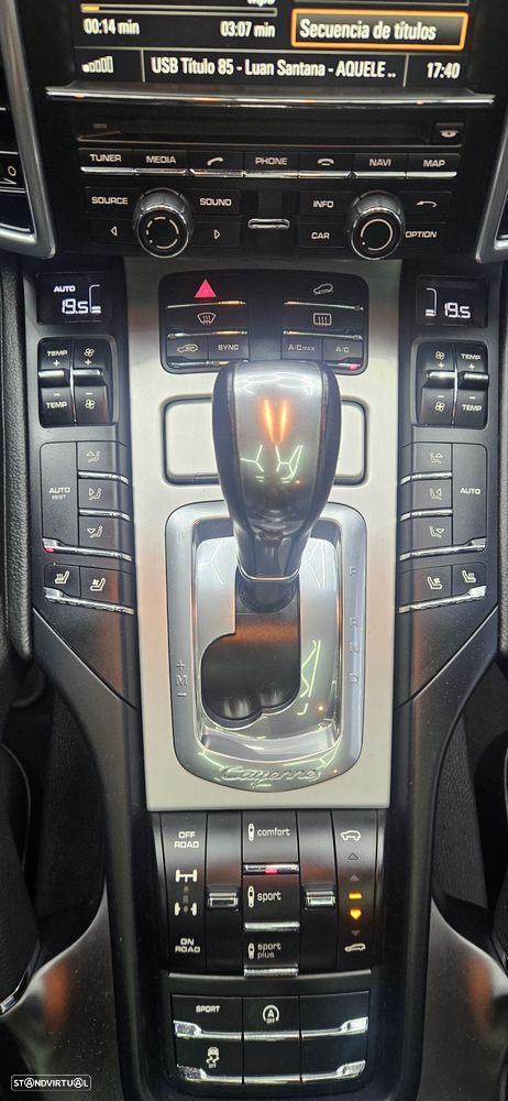 Porsche Cayenne Standard - 14