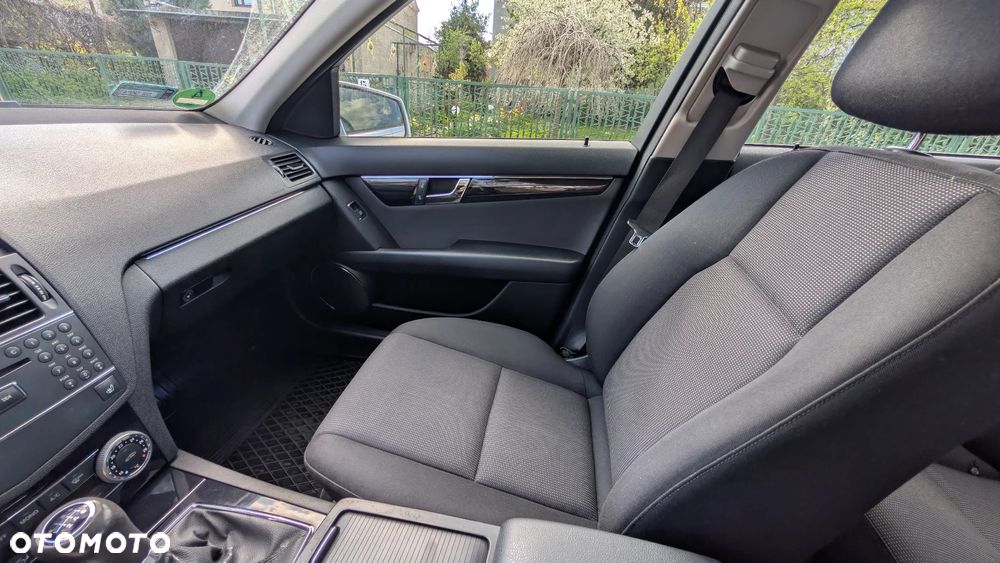 Mercedes-Benz Klasa C 230 Classic - 7