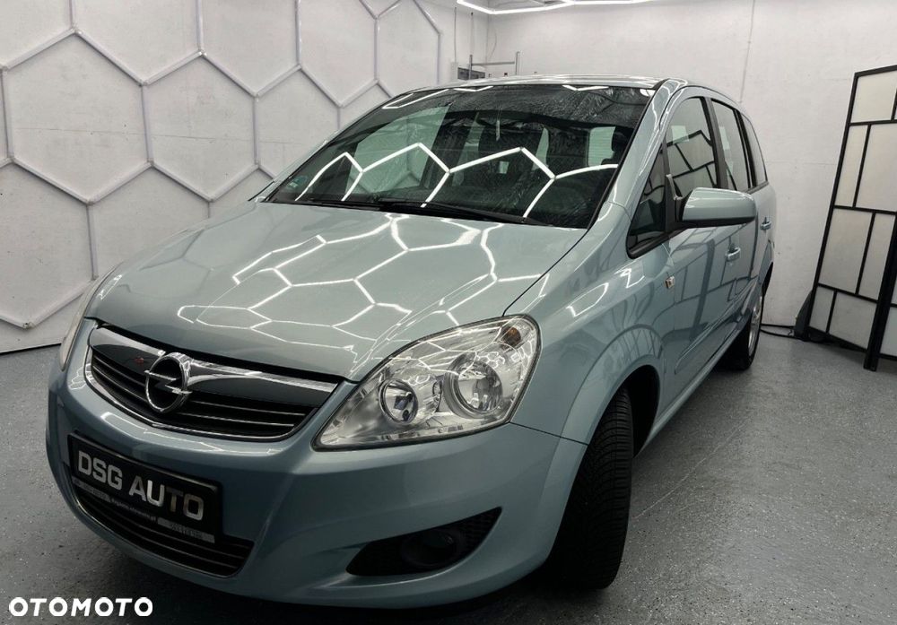 Opel Zafira - 14
