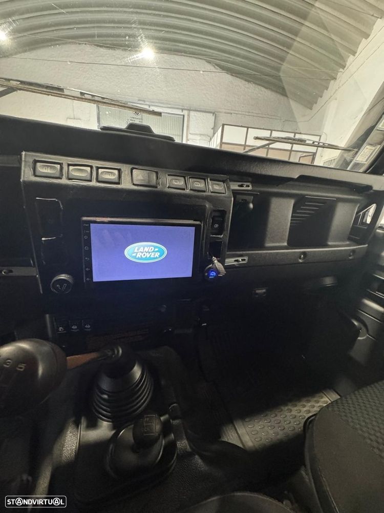 Land Rover Defender 90 2.5 TD5 Metal Top - 7