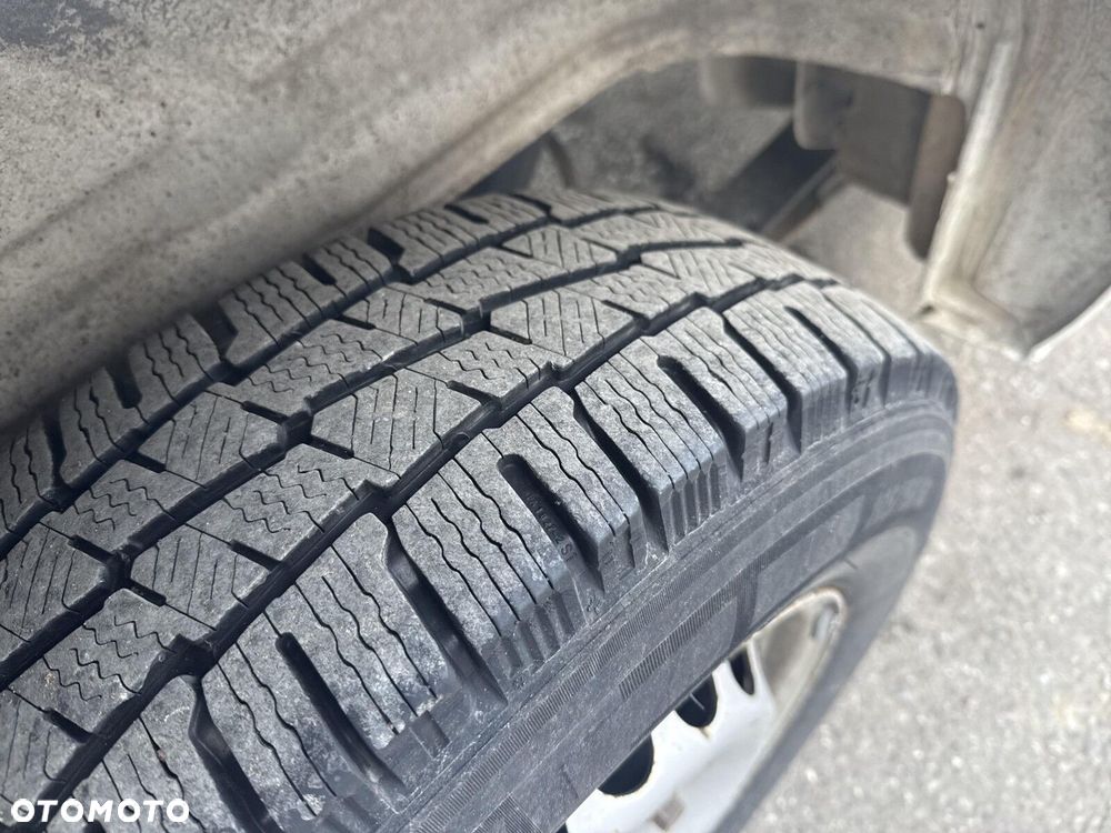 Volkswagen Crafter - 22