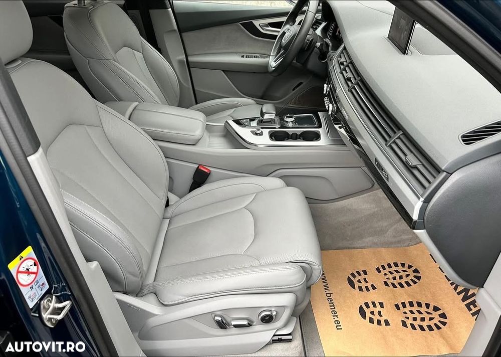 Audi Q7 3.0 50 TDI quattro Tiptronic S Line - 11