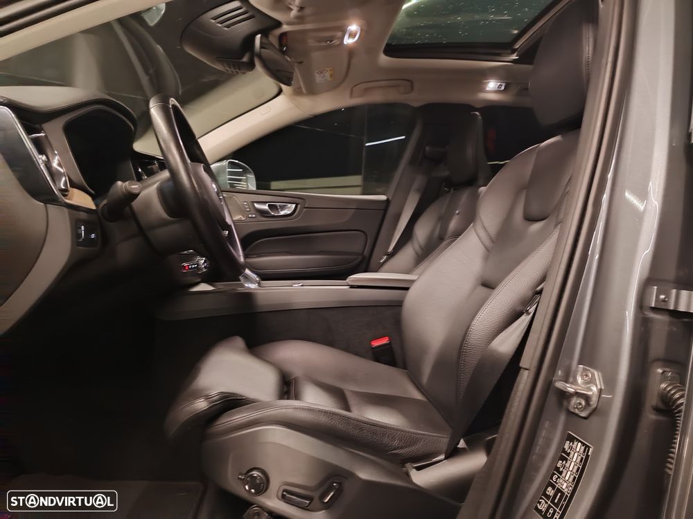 Volvo XC 60 2.0 B5 Inscription AWD - 13