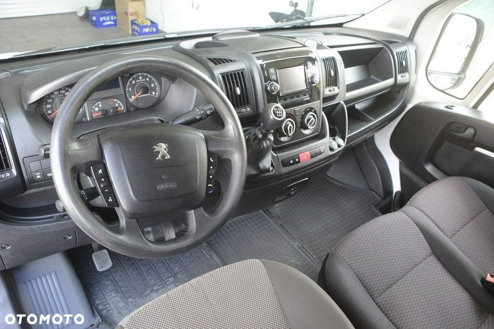 Peugeot Boxer - 17