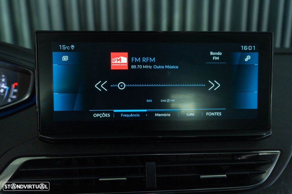 Peugeot 3008 1.2 PureTech Allure EAT8 - 17