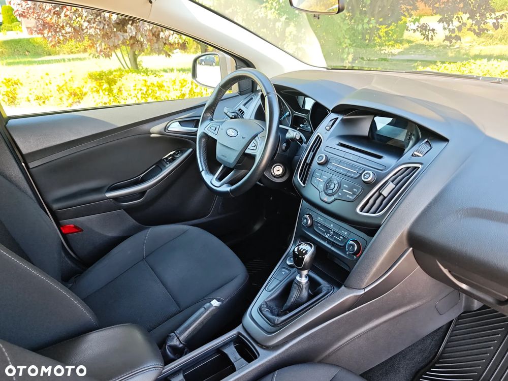 Ford Focus 1.0 EcoBoost Trend ASS - 19