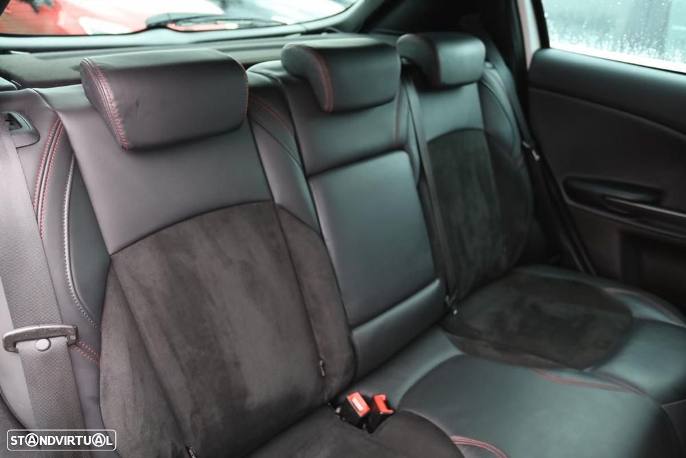 Alfa Romeo Giulietta - 16