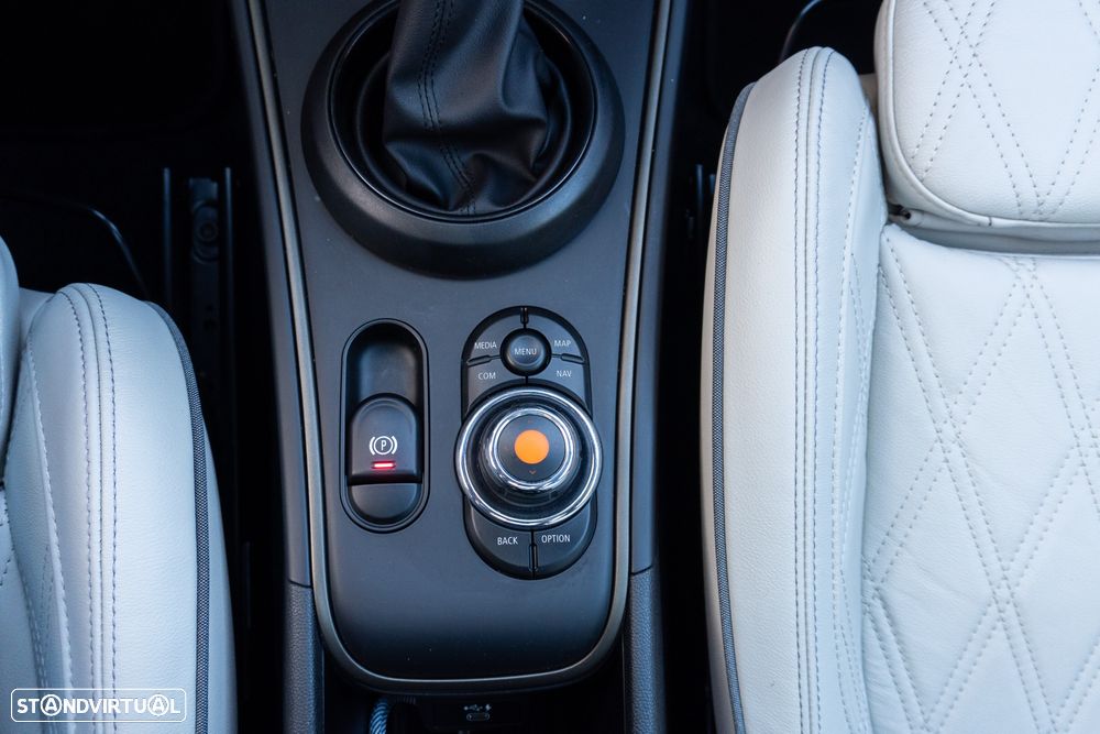 MINI Countryman Cooper SE ALL4 Northwood Edition Auto - 26