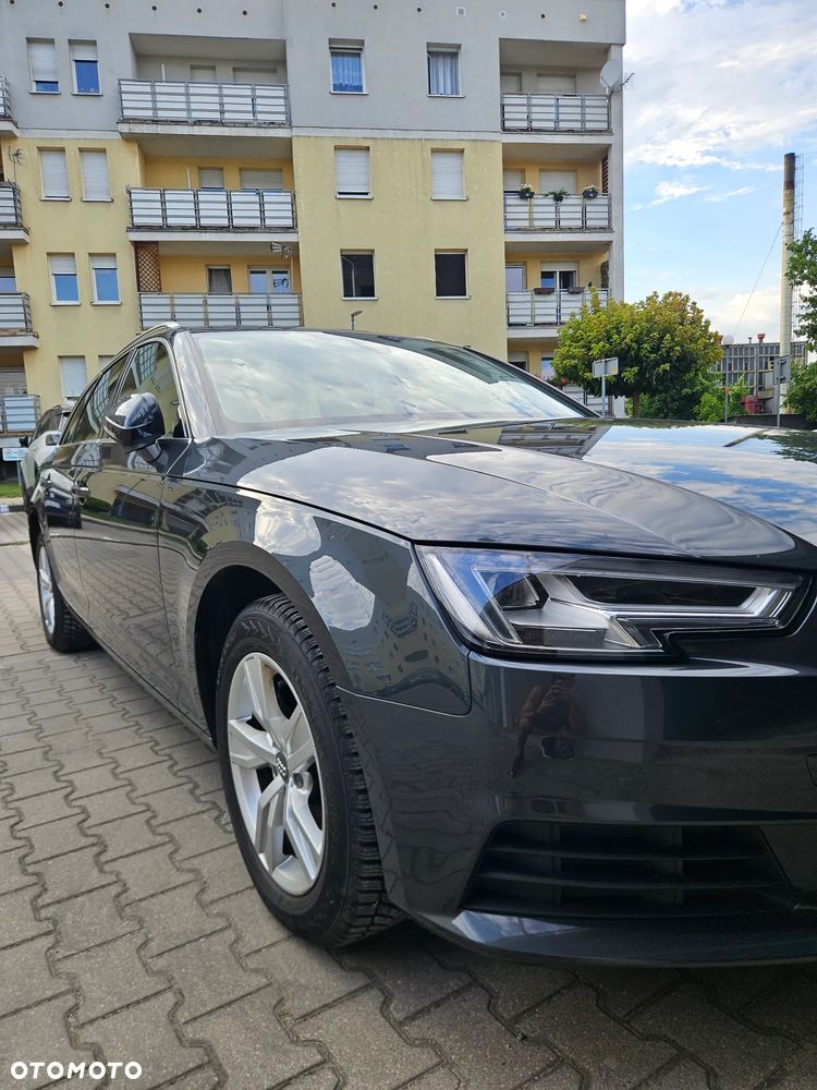 Audi A4 Avant 40 g-tron S tronic - 7