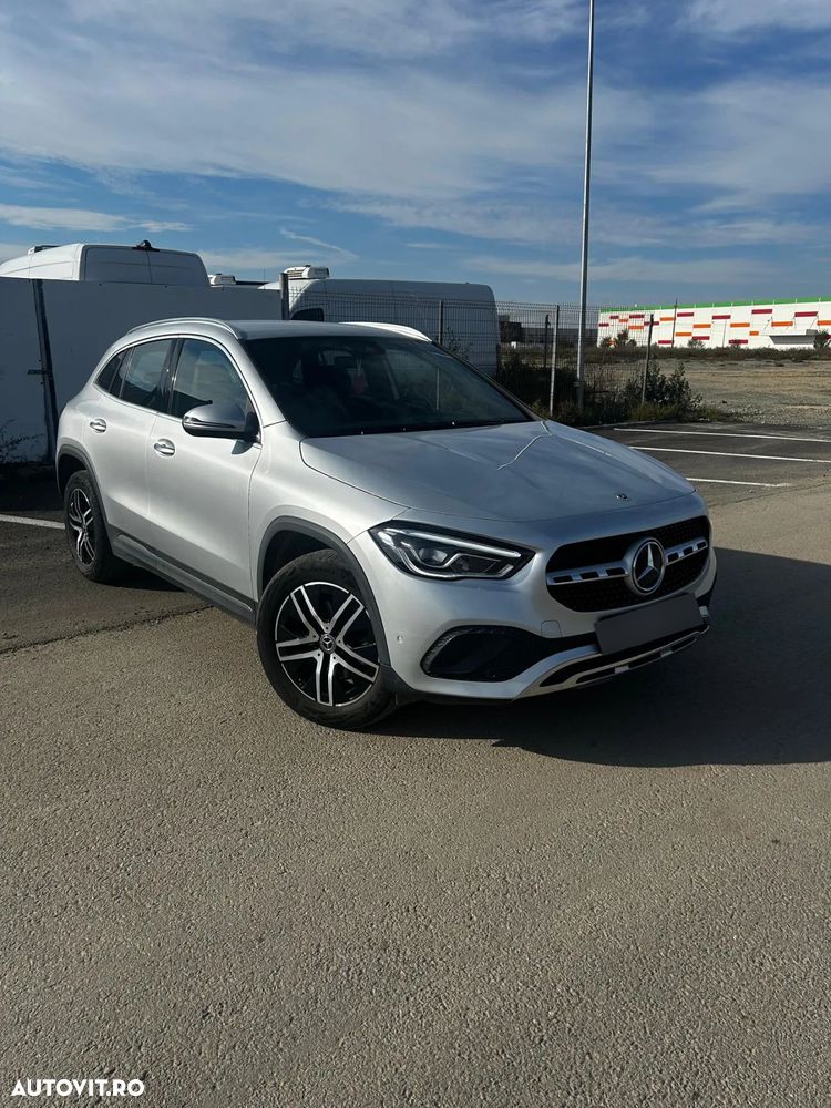 Mercedes-Benz GLA 200 d 4MATIC Aut. - 4