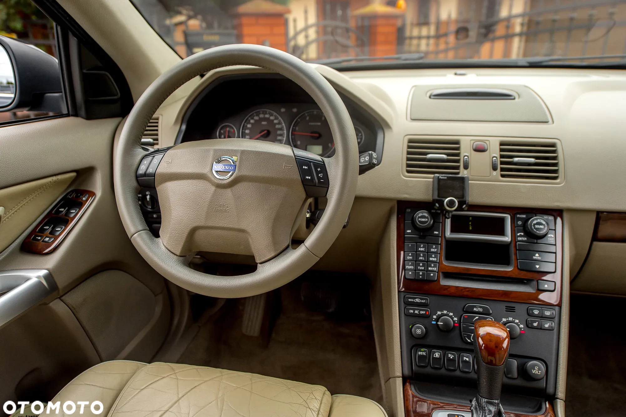 Volvo XC 90 D5 AWD Executive - 23