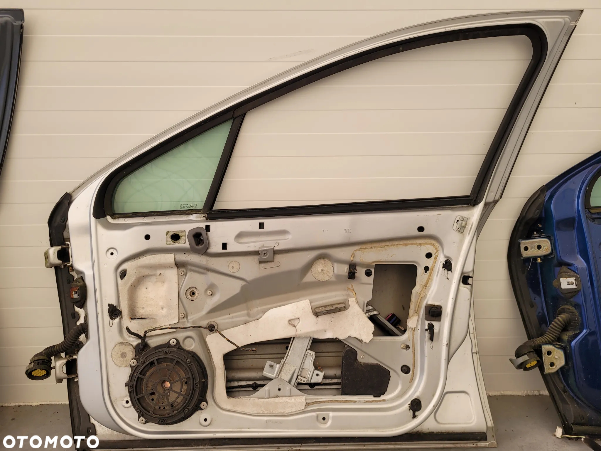 DRZWI PRAWY PRZÓD PEUGEOT 407 5D - 13