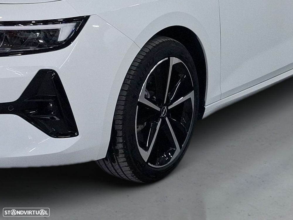 Opel Astra Sports Tourer 1.2 T Hybrid GS eDCT - 4