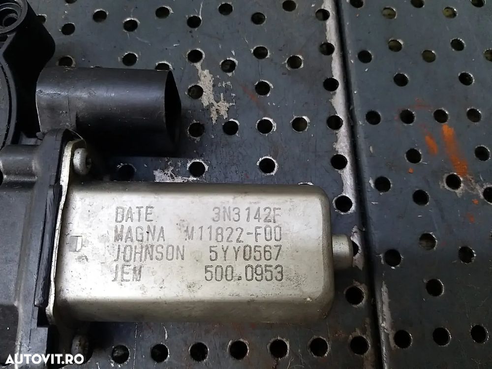 Motoras macara stanga fata mini countryman r60 m11822f00 5000953 - 3