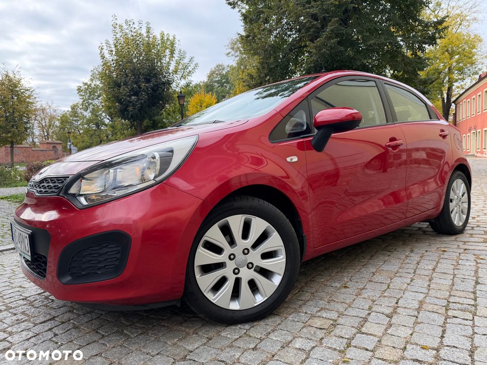 Kia Rio 2013 photo 3