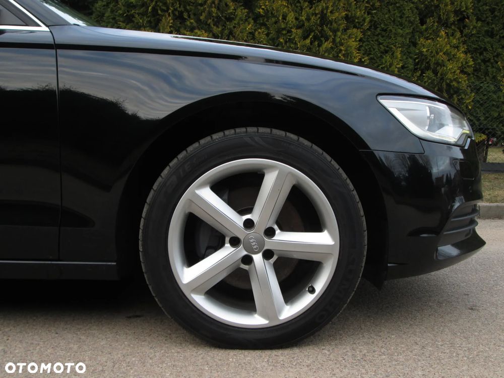 Audi A6 Avant 2.0 TDI Ultra S tronic - 11