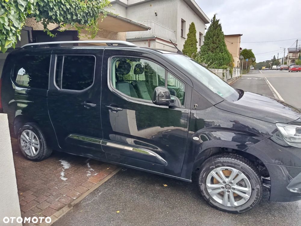 Toyota Proace City Verso 1.5 D-4D L2 Team Deutschland 7-Sitzer - 36