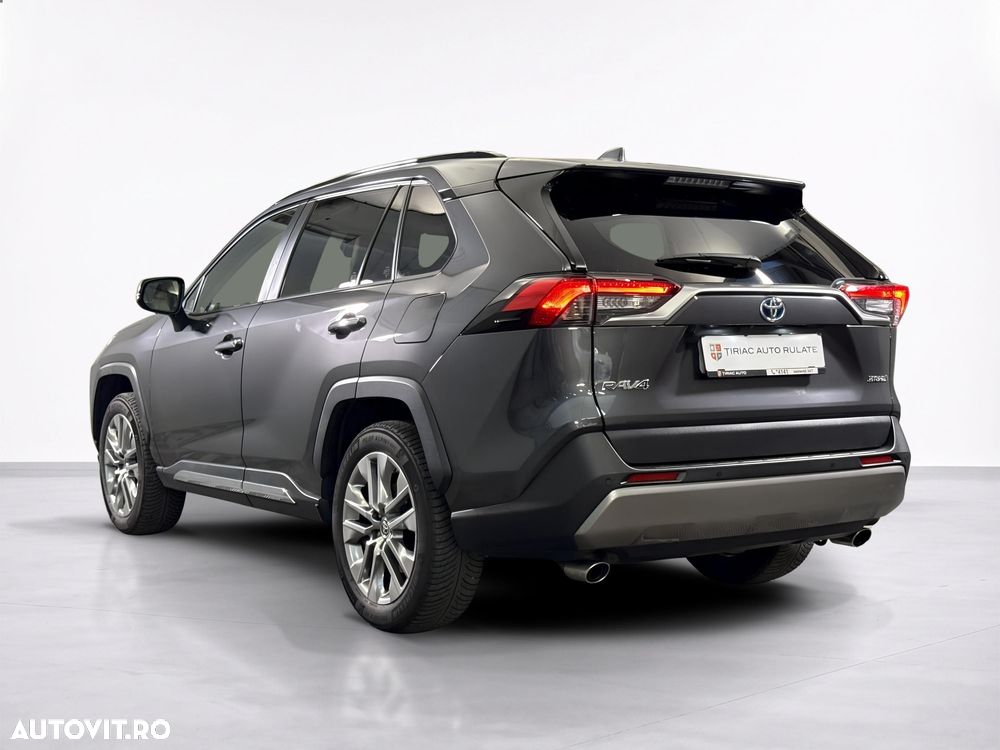 Toyota RAV4 - 5