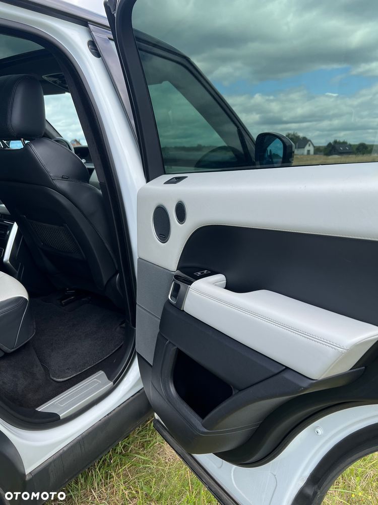 Land Rover Range Rover Sport SDV6 Autobiography Dynamic - 17