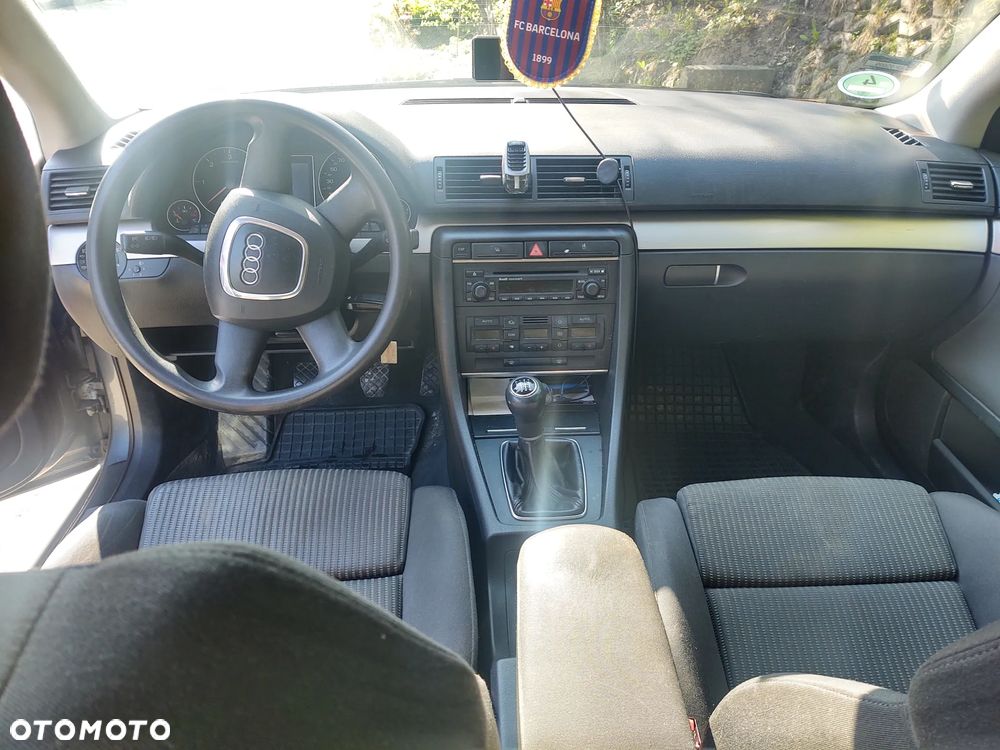 Audi A4 Avant 2.0 TDI DPF - 4