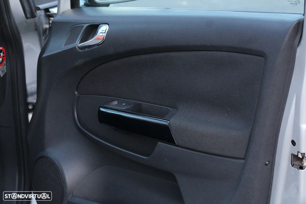 Opel Corsa 1.2 City S/S - 18