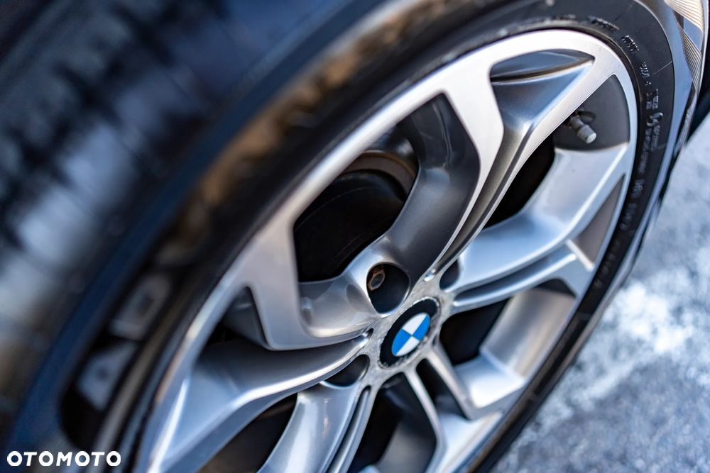 BMW X4 xDrive20d xLine - 28
