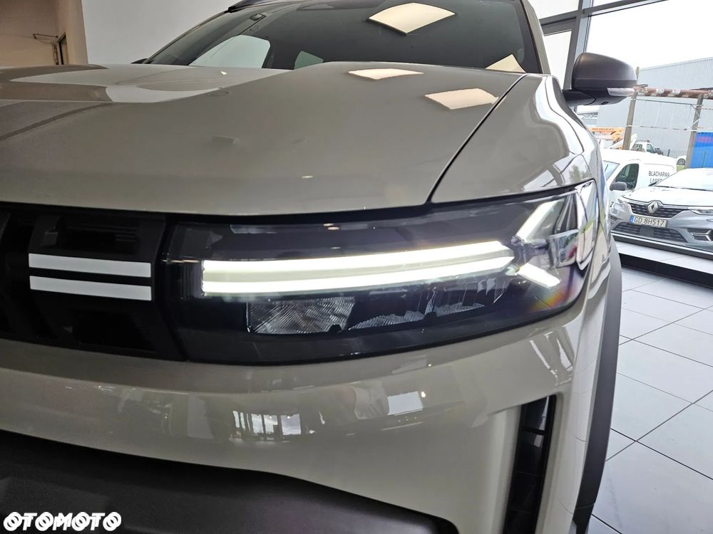 Dacia Duster 1.8 Full Hybrid 155 Journey MMT - 6