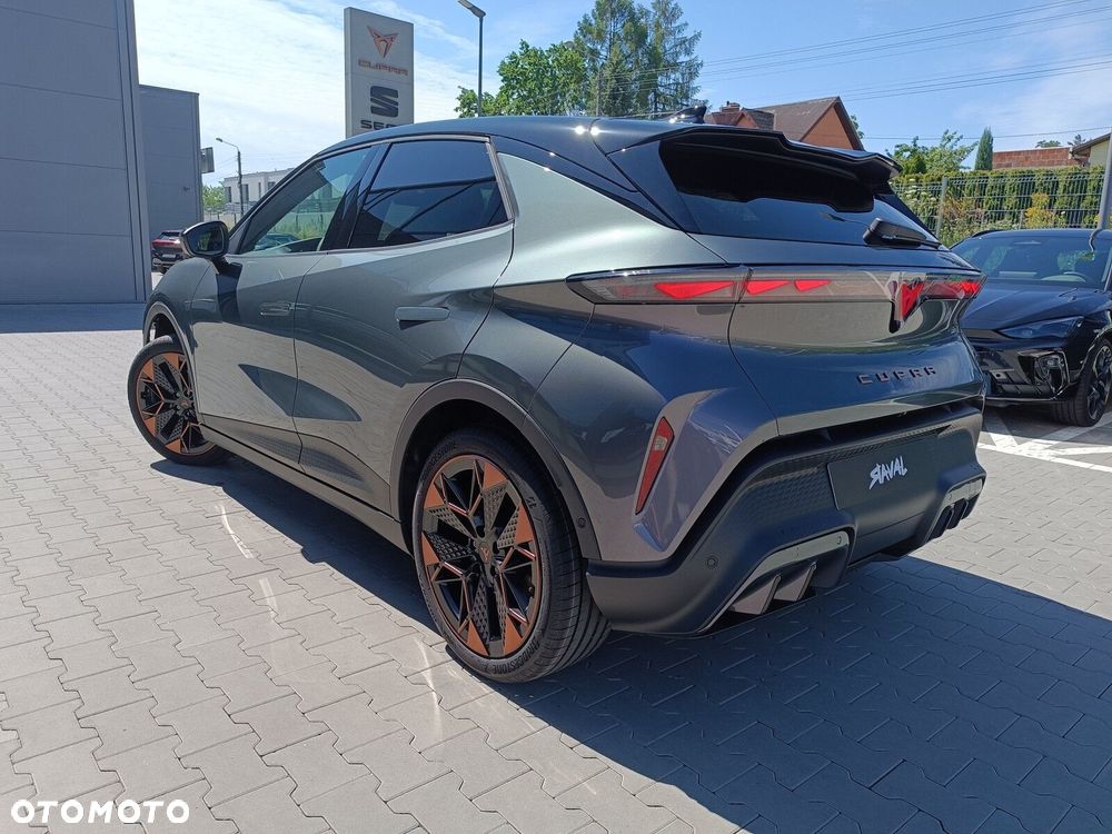 Cupra Raval - 8