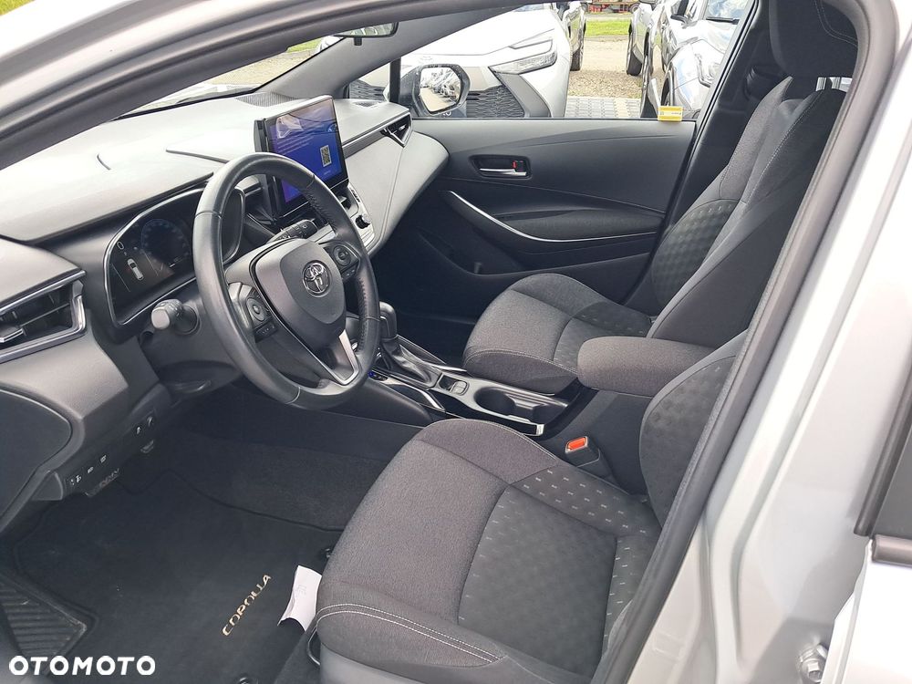 Toyota Corolla 1.8 Hybrid Comfort - 15