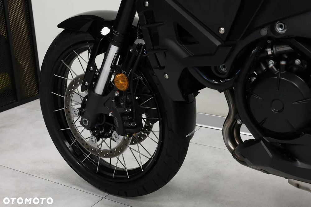 Honda VFR - 34