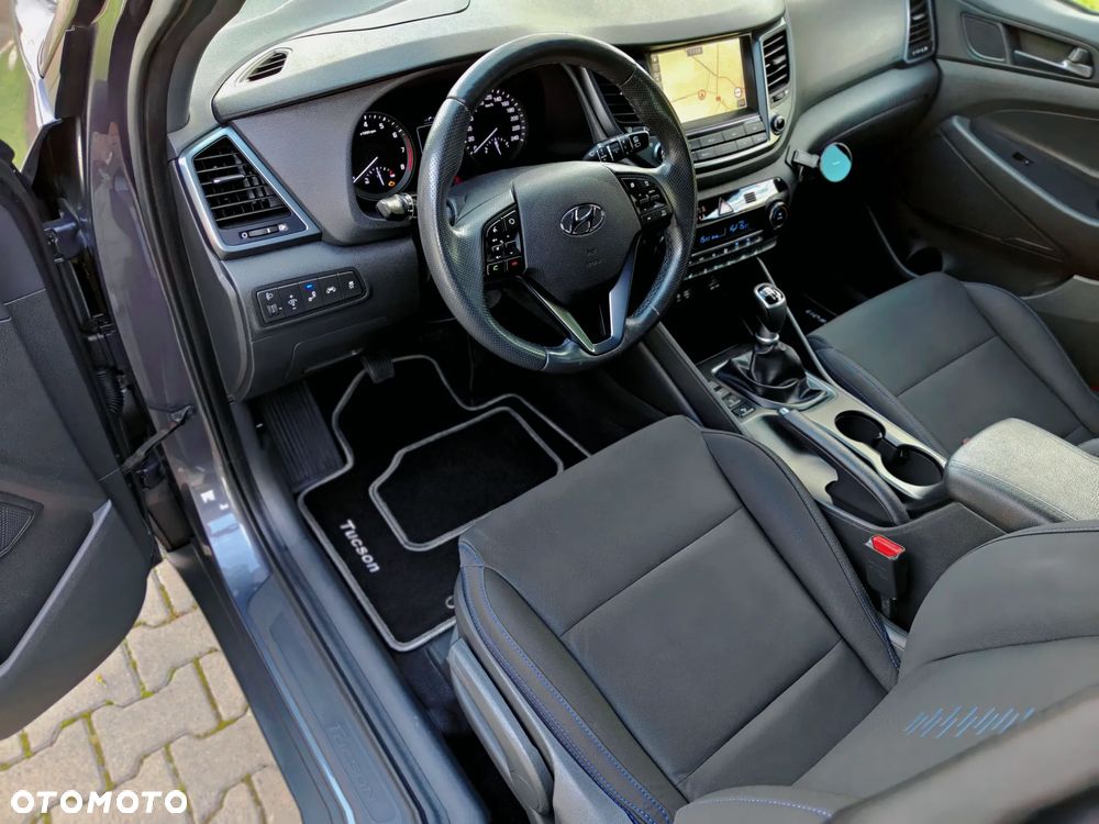 Hyundai Tucson blue 1.6 GDi 2WD Navi - 24