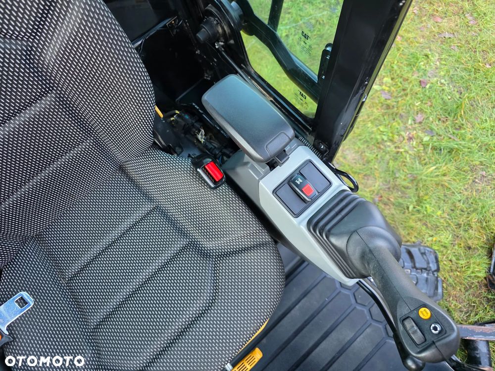 Caterpillar 301.8 - 20