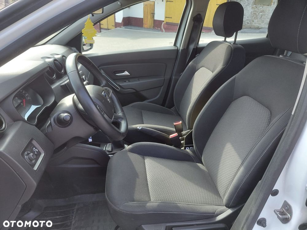 Dacia Duster 1.0 TCe Essential - 9