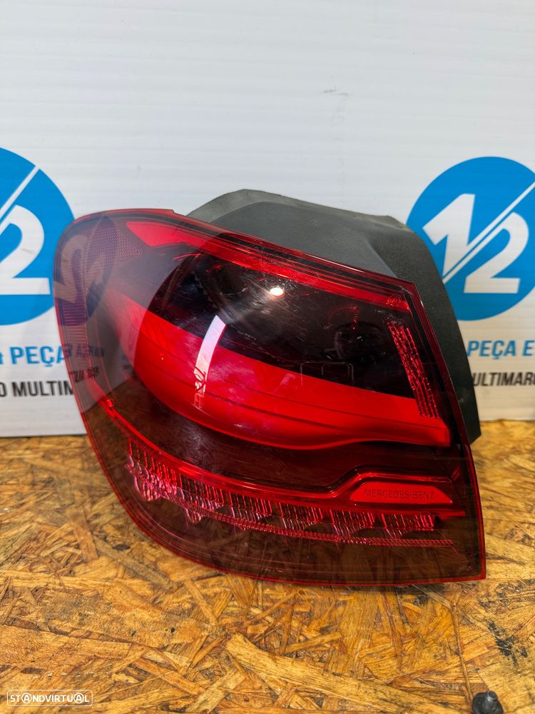 Farolim traseiro esquerdo Mercedes Class A de 2020 W177 - 1