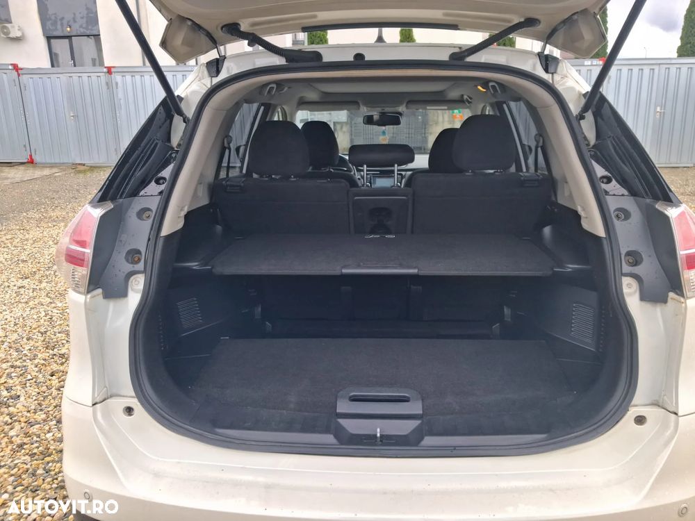 Nissan X-Trail 1.6 dCi ALL-MODE 4x4i 360 - 18